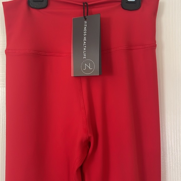 JOIE IN LIFE Ruched Set - Red - Picture 8 of 9